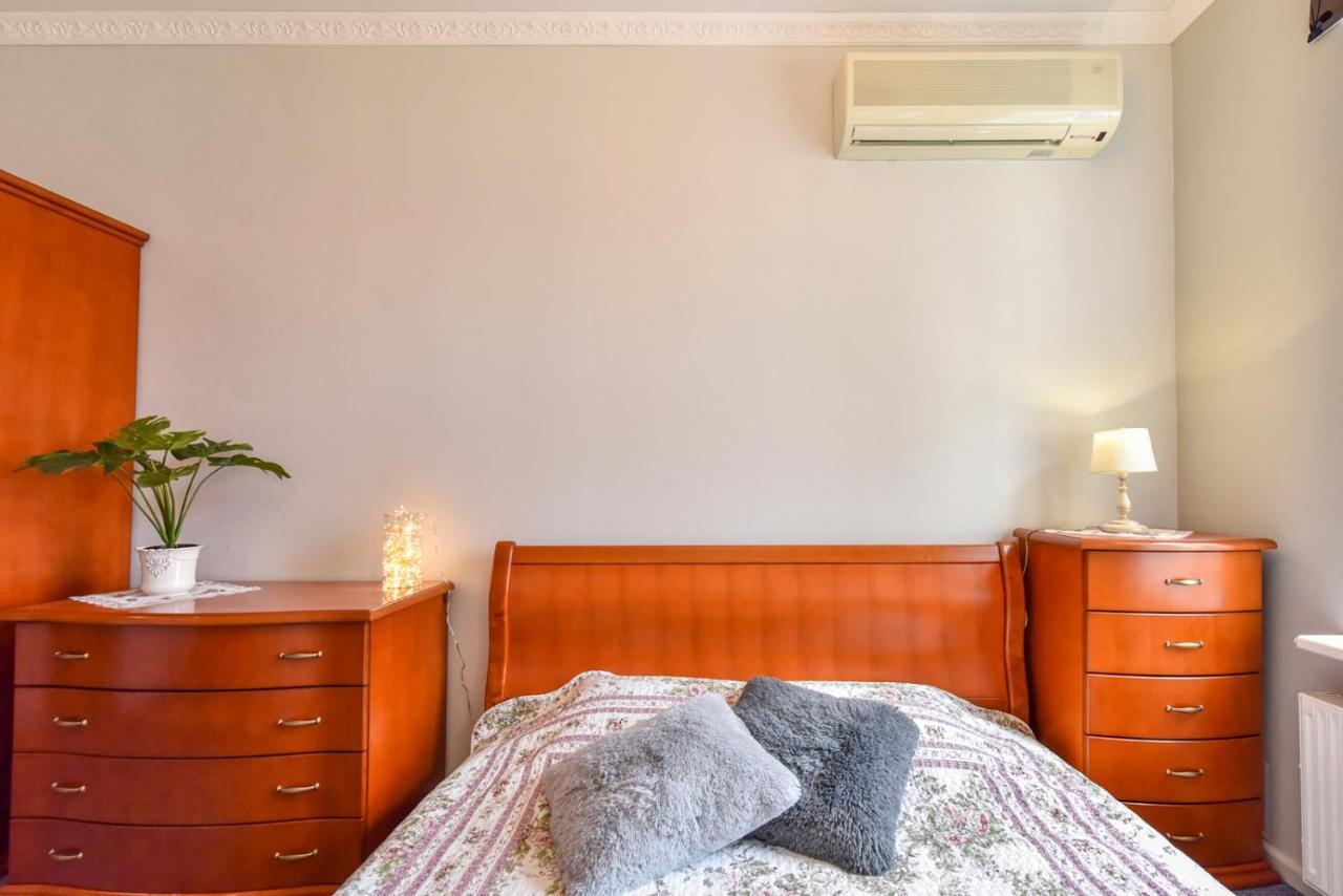Hotel Jugend With Self Check-In Liepāja Eksteriør bilde