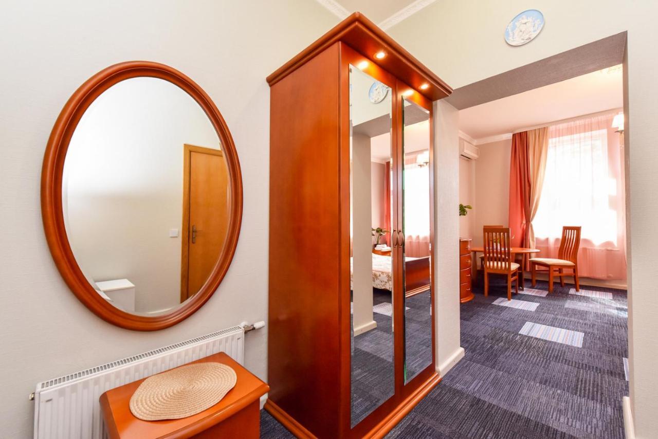 Hotel Jugend With Self Check-In Liepāja Eksteriør bilde